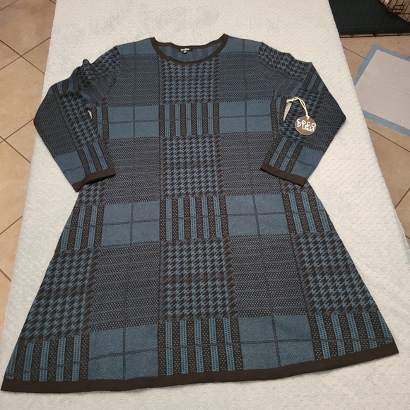 NWT-Coco Bleu Sweater Dress Size 2X - Picture 2 of 16